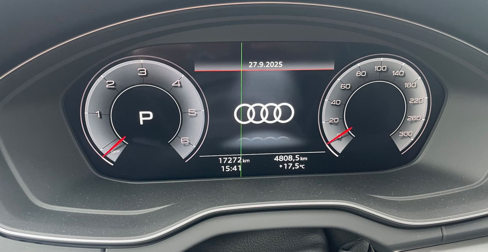 NP_NOGO Zeilenfehler im Audi LCD Dispaly im Cockpit, Audi Q5 Sportback