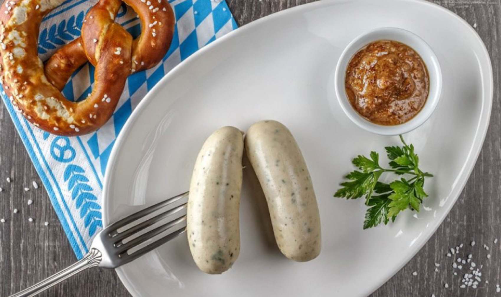 NP NEWS OLDITMER UND WEISSWÜRSTE BEI BMW CLASSIC
