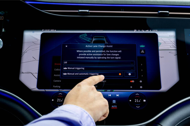 NP_MERCEDES_ALC_AUTOMATICLANECHANGE