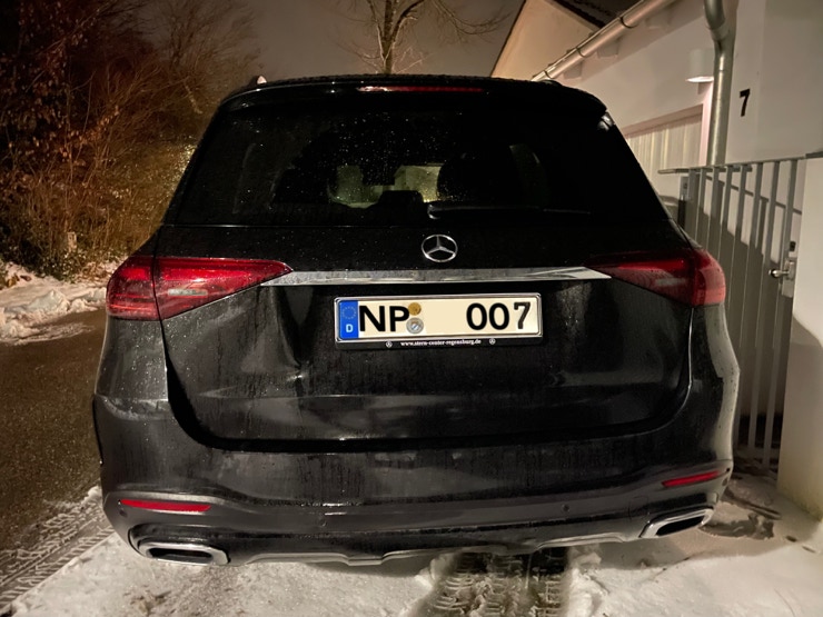 MB GLE / NP NEARLY PERFECT