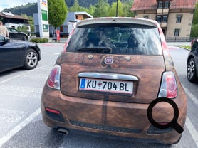 NP_NEARLY_PERFECT_KURIOSES_KITZBÜHEL_ZILLERTALER_TRACHTENWELT