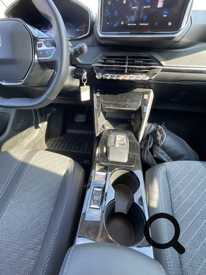 NP-NEARLYPERFECT-PEUGEOT-208HYBRID-TESTING-NPPROFILUPE