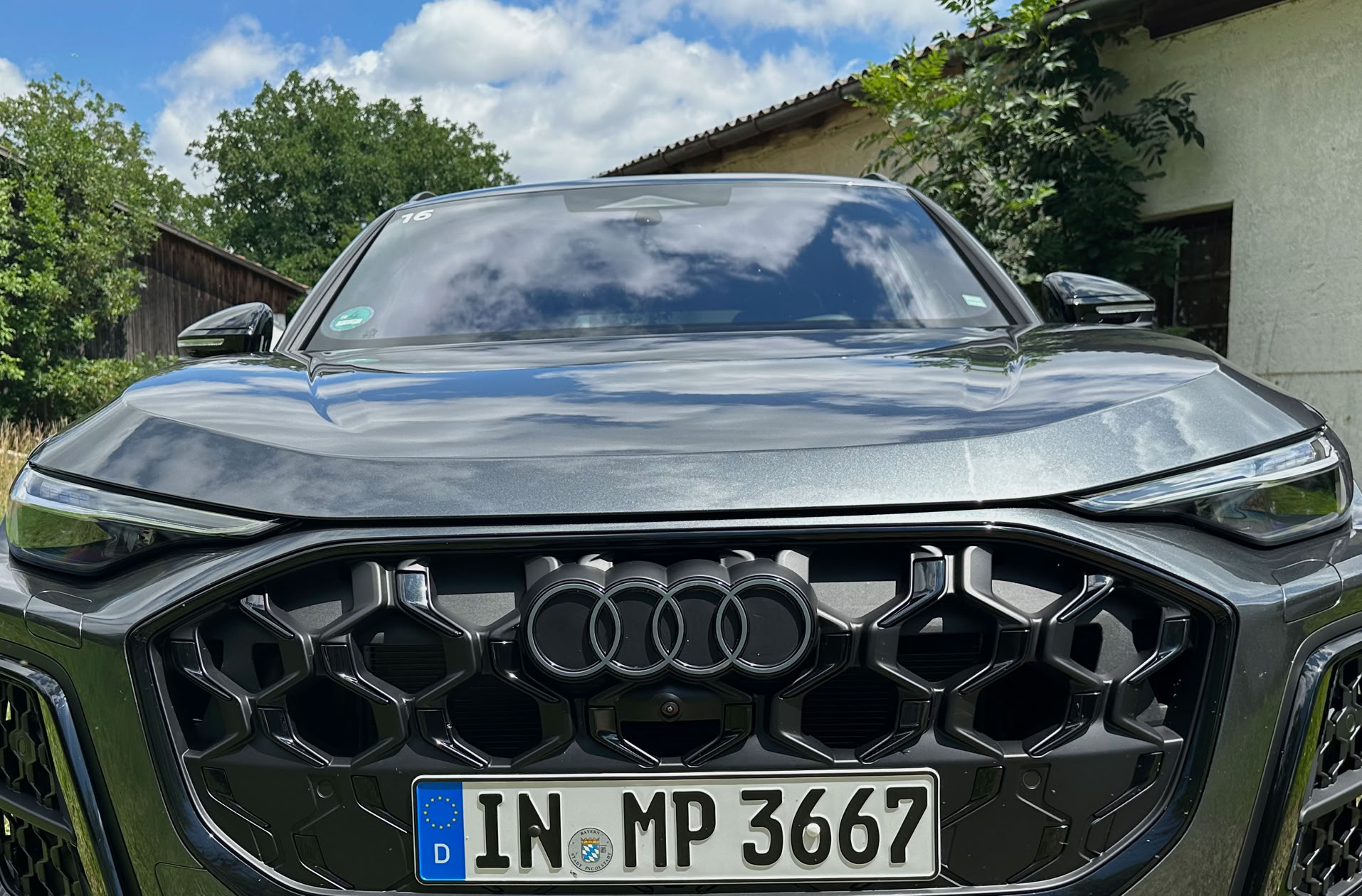 NP-NEARLY-PERFECT-NEARLYPERFECT-NEWS-NP_PROFI_LUPE-AUDI_Q5_SPORTBACK