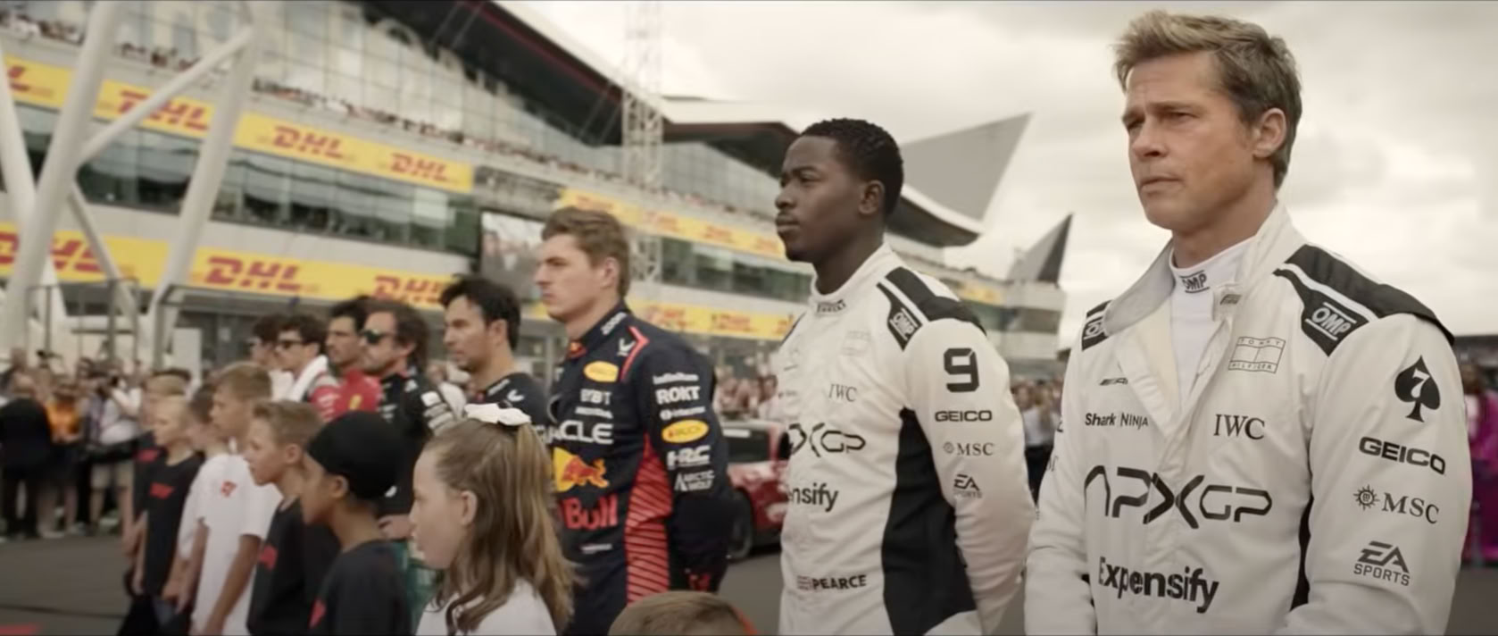 NP NEWS TRAILER ZUM FILM F1 MIT BRAD PITTBEI NEARLYPERFECT