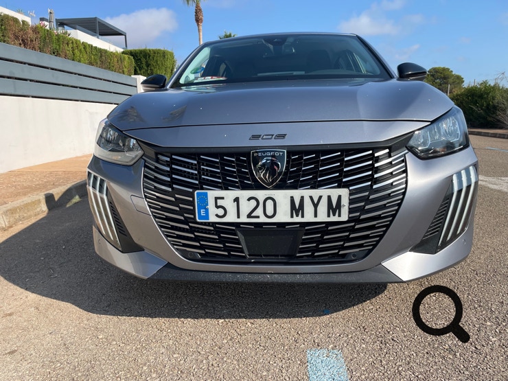 NP-NEARLYPERFECT-PEUGEOT-208HYBRID-TESTING-NPPROFILUPE