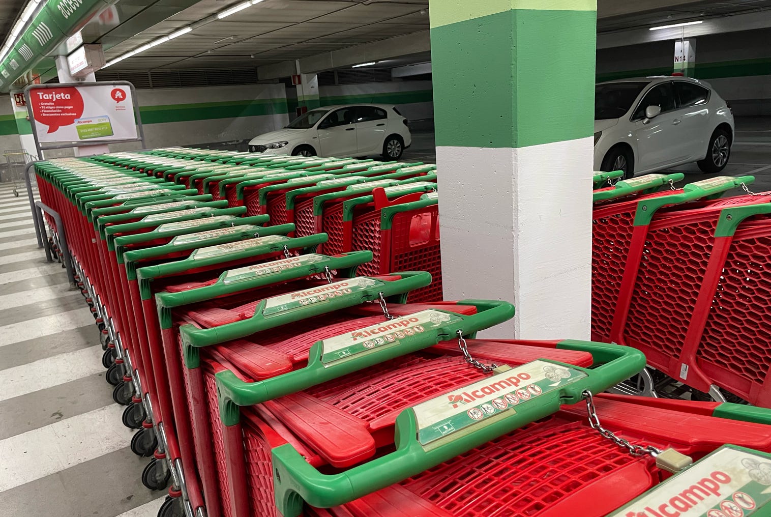 NP_NEARLY_PERFECT_KURIOSES_ALCAMPO_EINKAUFSWAGEN_MALLORCA