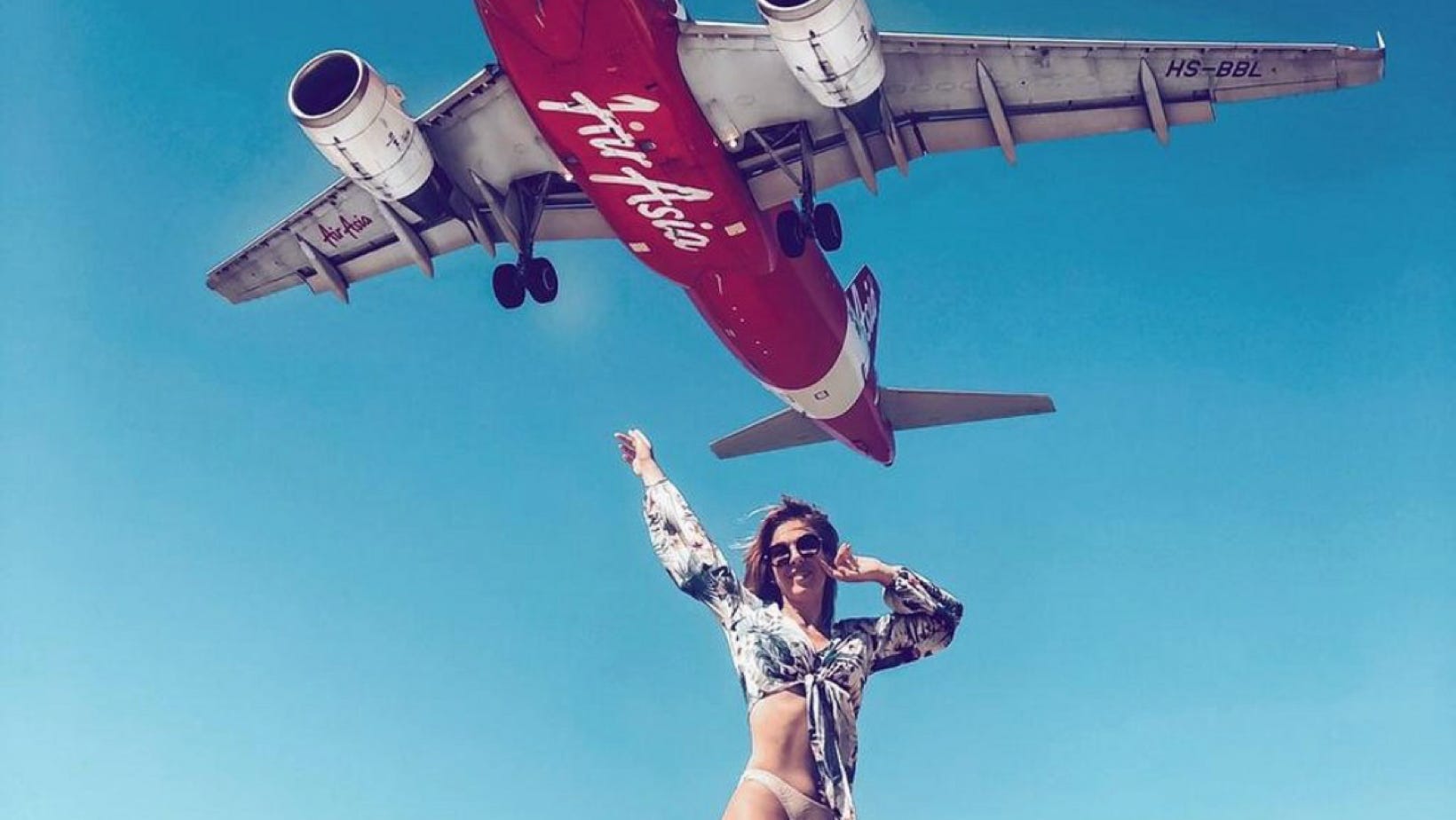 NPNEARLYPERFECT_NPKURIOSES_AIR ASIA_FLYAWAY