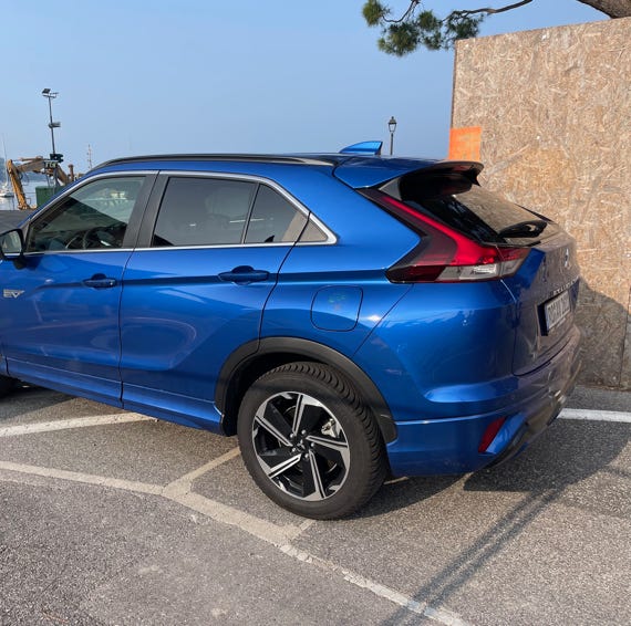 NP MITSUBISHI ECLIPSE CROSS PHEV  IM TEST IN DEN ALPEN BEI NEARLY PERFECT