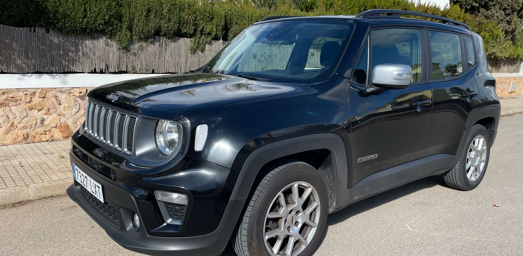 np-nearly perfect-np nearly perfect/np/jeep_renegade