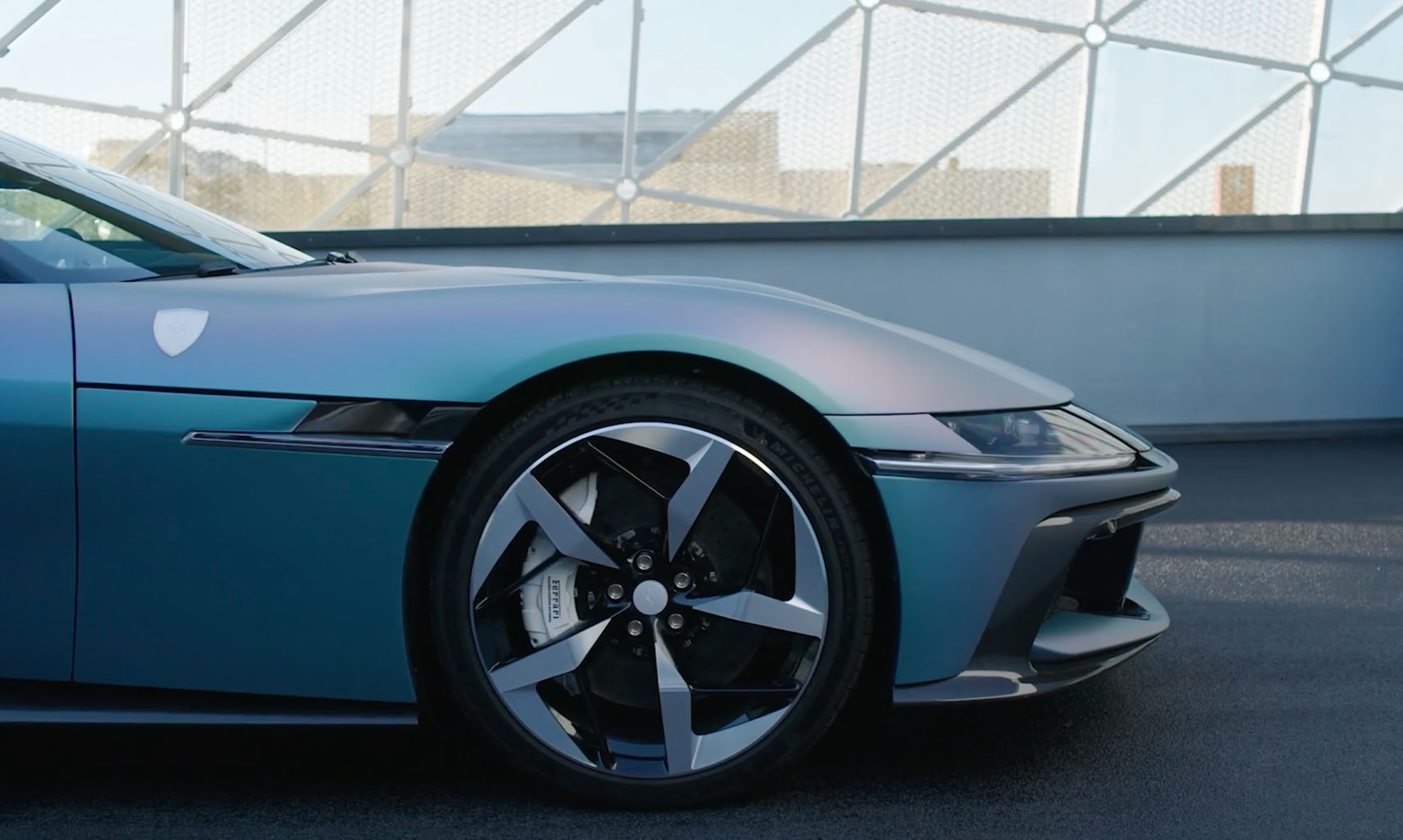 NP-FORMEL1-F1-TRAILER-BRADPITT-NEARLYPERFECT